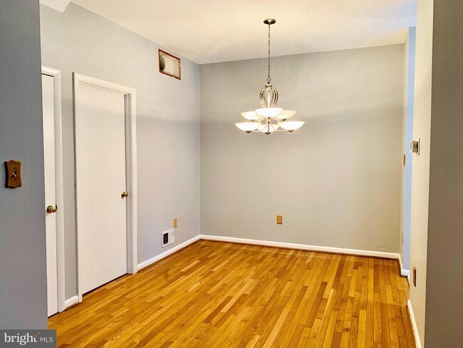 Building Photo - 18164 Royal Bonnet Cir