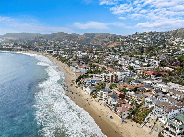 Building Photo - 715 Ocean Front
