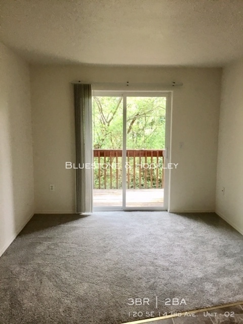 Building Photo - 120 SE 143rd Ave