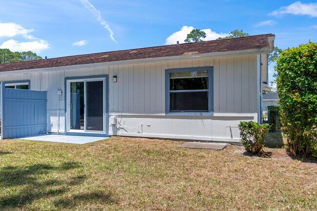 Building Photo - Ready to move in!