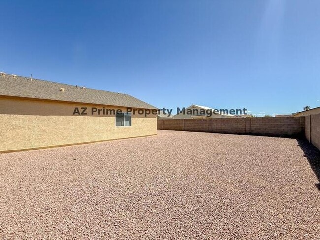 Building Photo - 11991 W Cabrillo Dr
