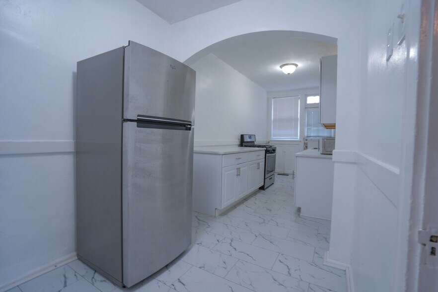 Building Photo - 750 Leland Ave