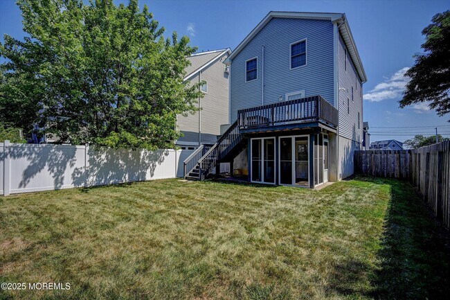 Building Photo - 15 Griggs Ave