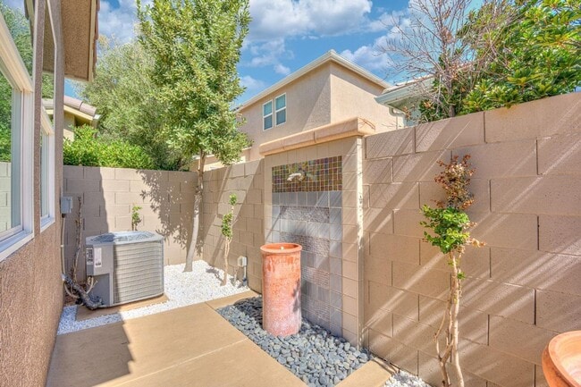 Building Photo - Spacious 3-Bedroom Home with a Backyard in Harlan Ranch Community!
