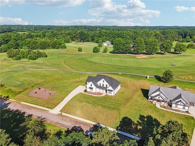 Building Photo - 2049 Chestnut Oak Trl