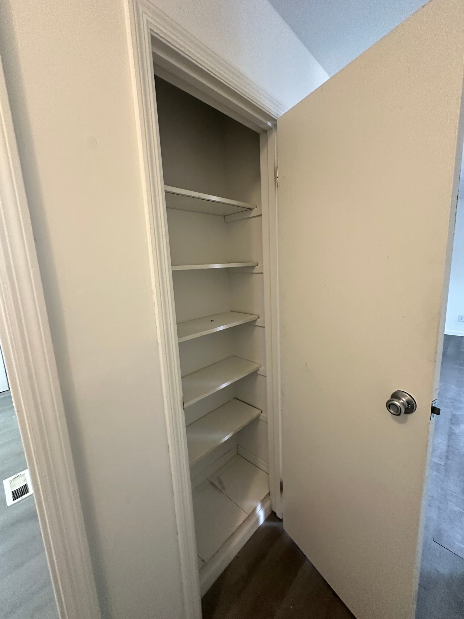 Closet - 991 Deerfield Ct
