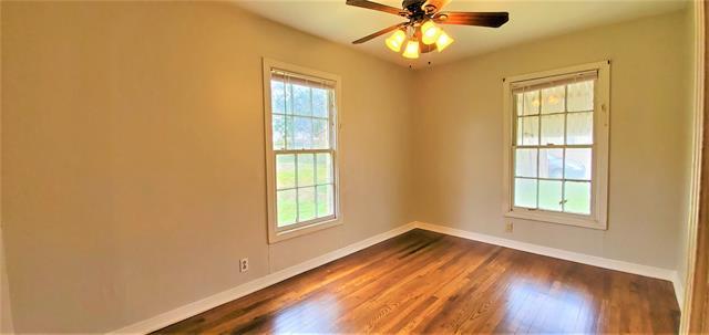 Building Photo - 1111 Ave A