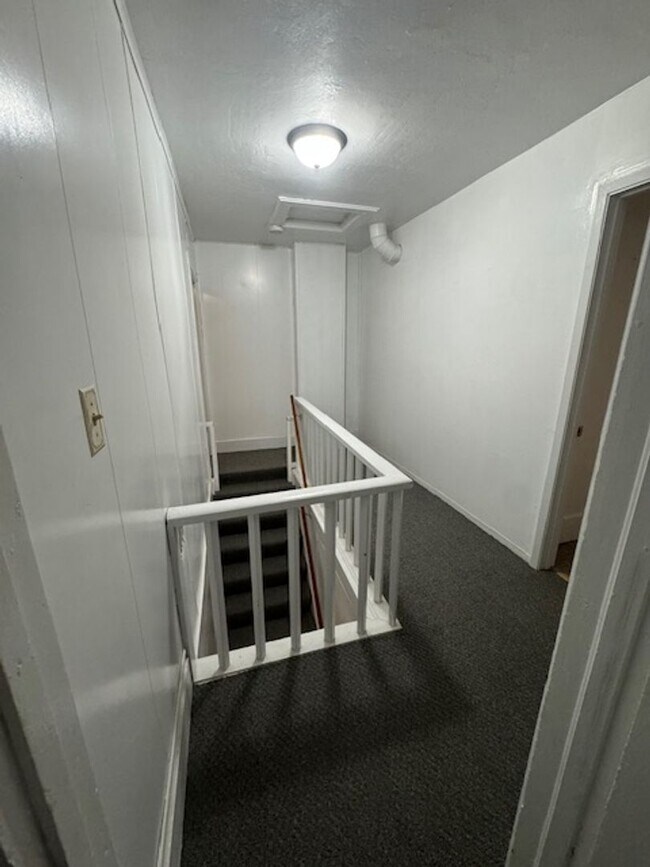 Building Photo - 2nd Ave NW Tripoli