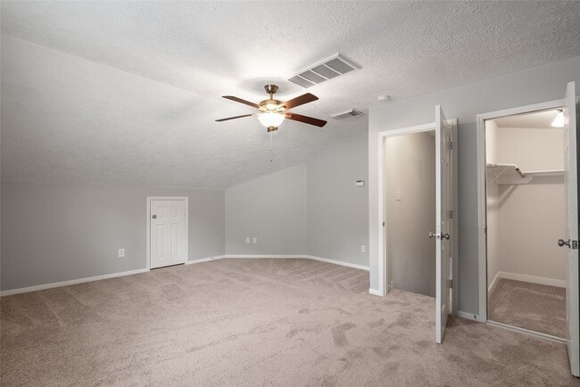 Building Photo - 95 E Whistlers Bend Cir