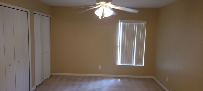 Building Photo - ~2/2~S Grand Hwy~Hillside Villas~Spacious End Unit & Close to the Pool!