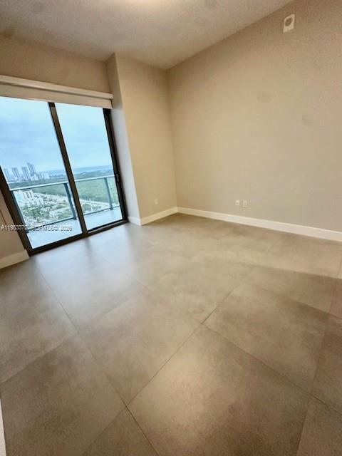 Building Photo - 16385 Biscayne Blvd