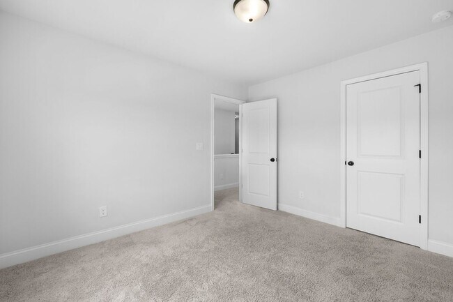 Building Photo - 315 Hudson Chase Ct