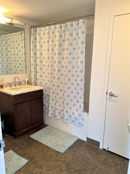 Building Photo - 88 Morgan St