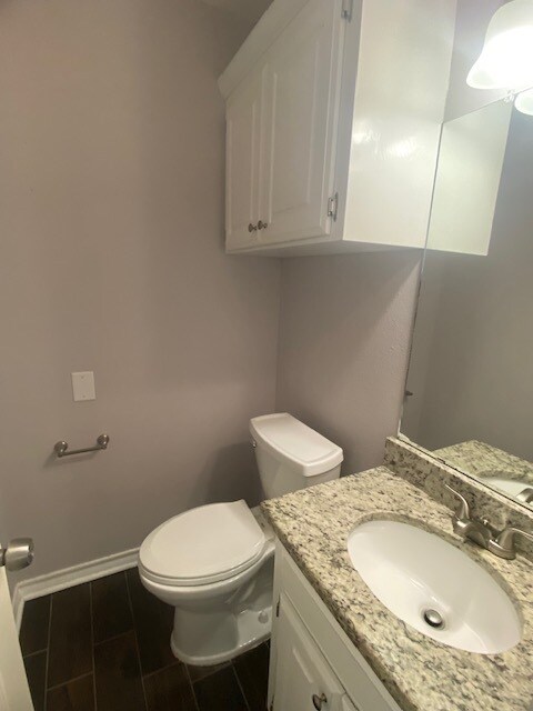 Building Photo - 601 Brown Dr