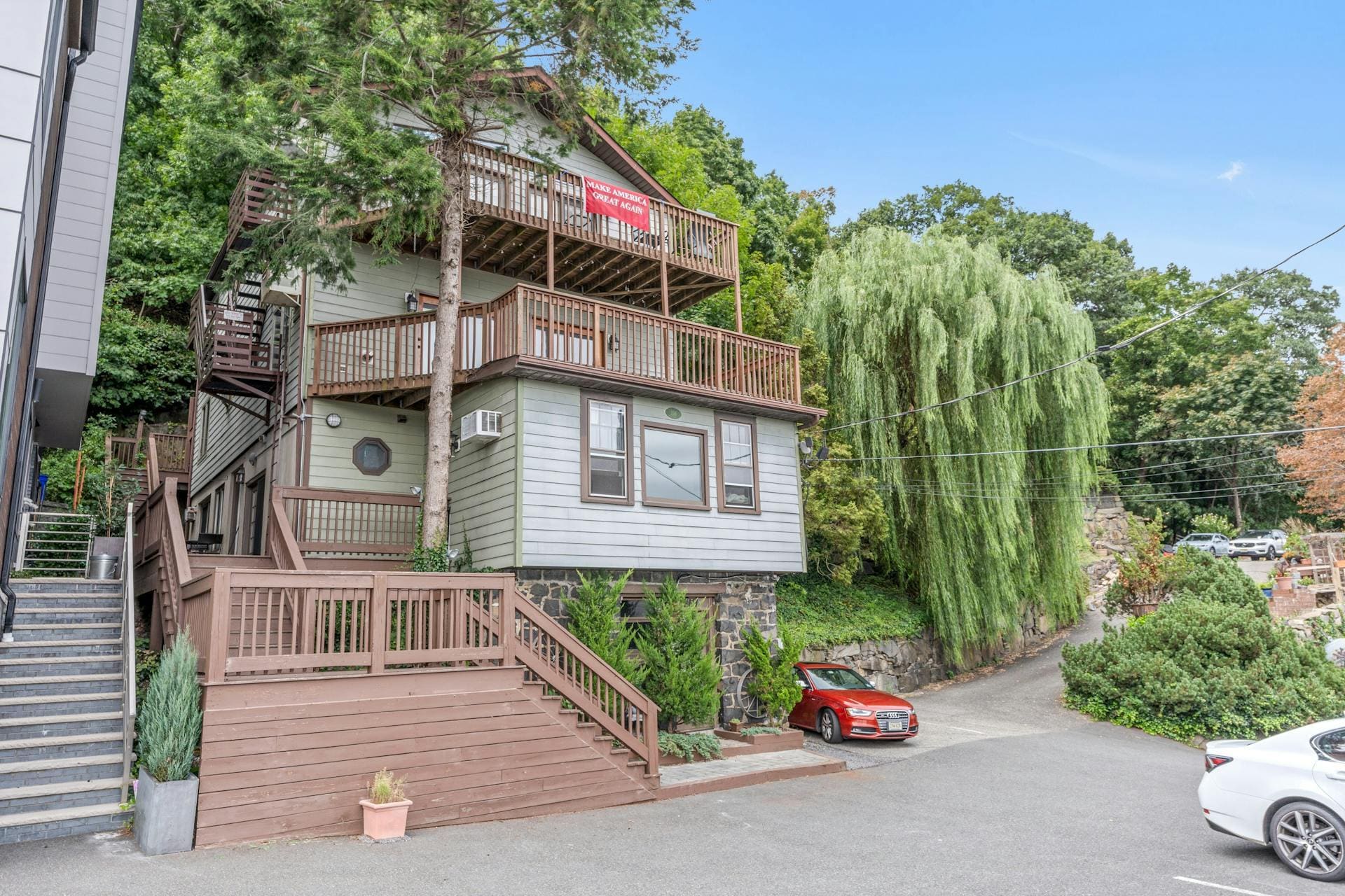Building Photo - 156 Undercliff Ave