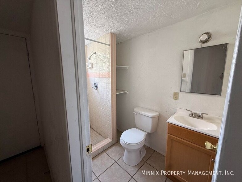 Building Photo - 1526 Yandell Dr