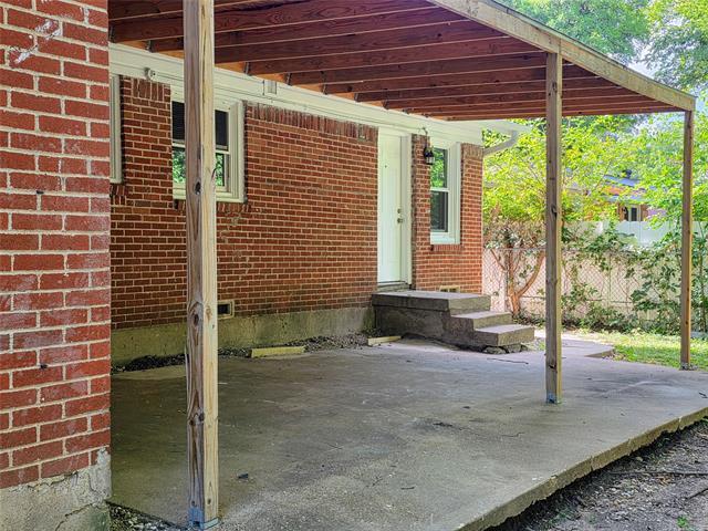 Building Photo - 4014 Sun Valley Dr