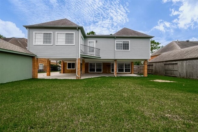 Building Photo - 2112 Limrick Dr