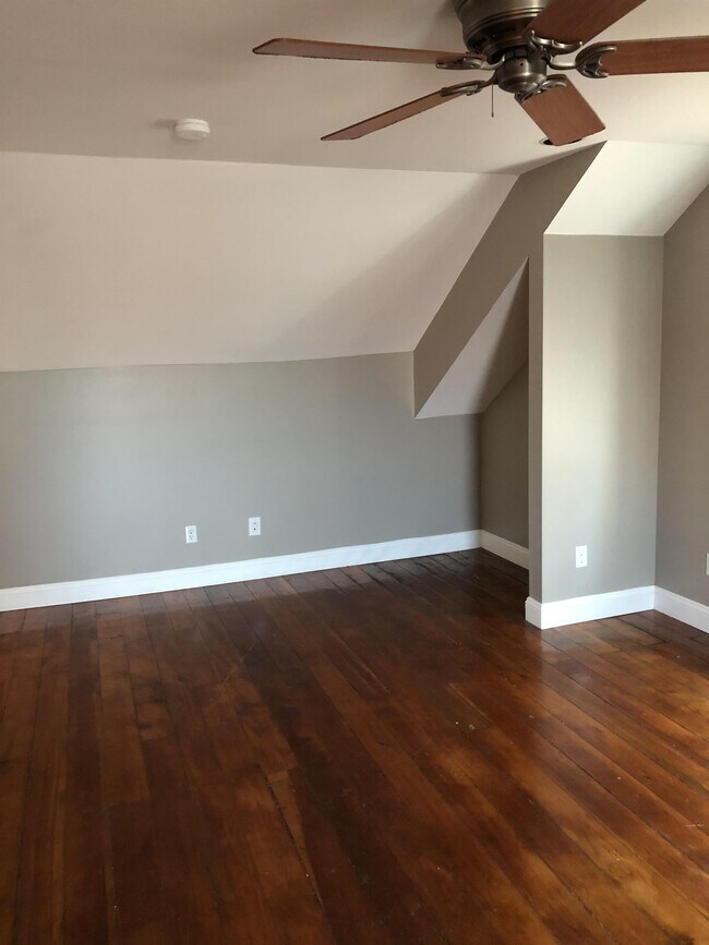 921 Bluff St 921 Bluff St Dubuque IA 52001 Apartment Finder