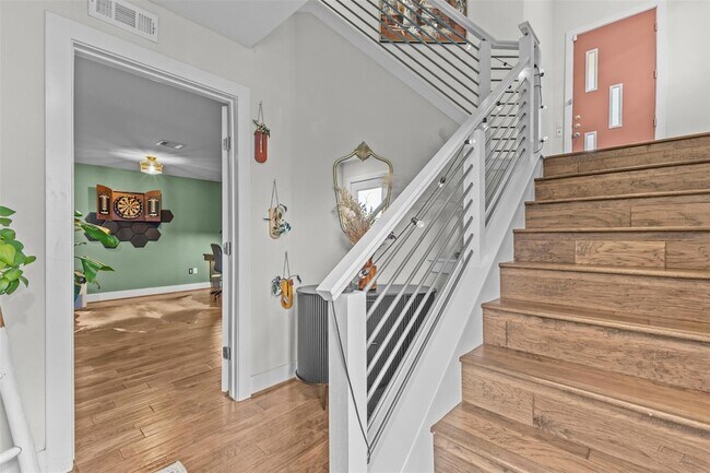 Building Photo - 317 Bridgeford Dr