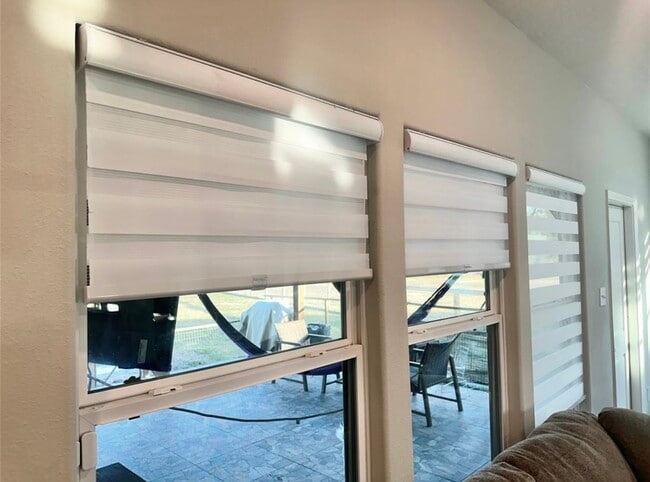 Building Photo - 844 Rd 5109