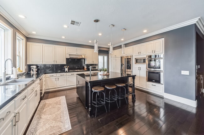 Kitchen - 21102 Spurney Ln