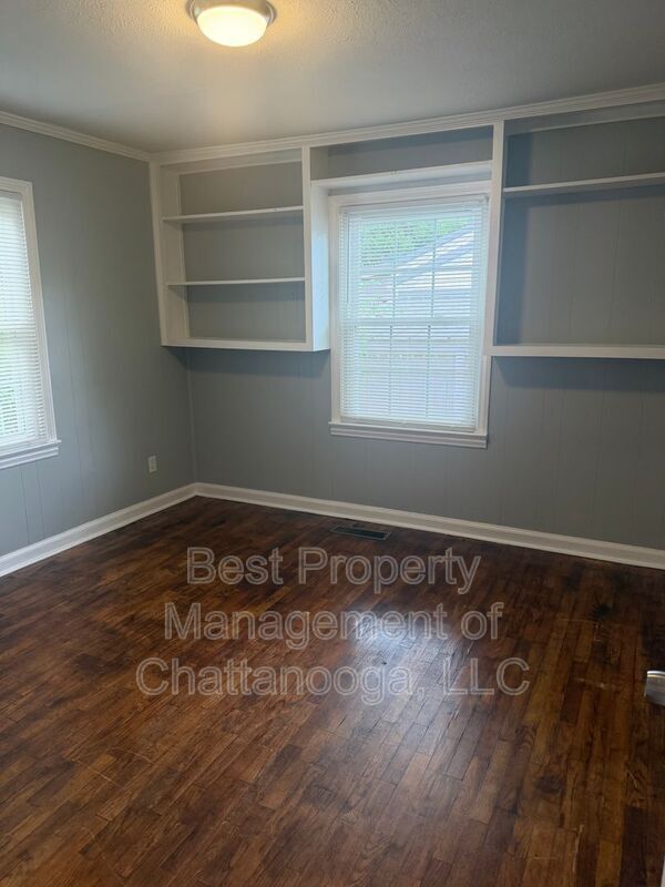 Building Photo - 1602 Maxwell Rd