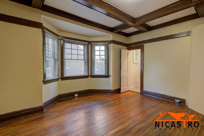 Building Photo - 202 Frambes Ave