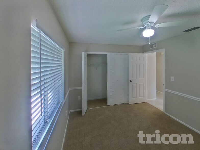 Building Photo - 3717 Coppertree Cir