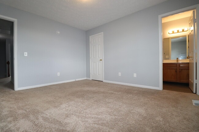 Building Photo - 201 Coburn Dr