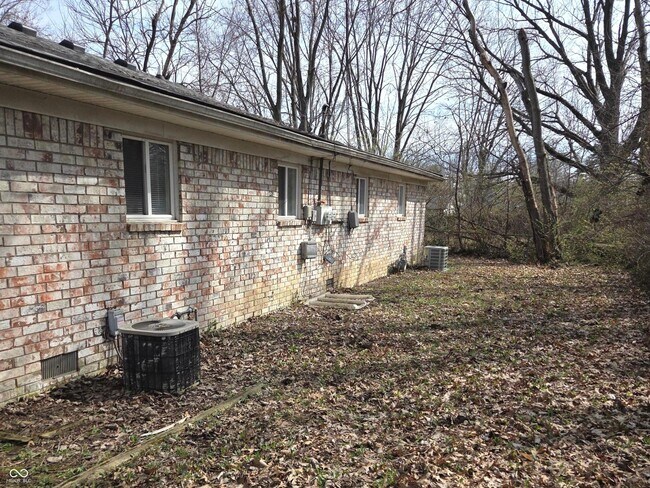 Building Photo - 1256 N Ridgeview Dr