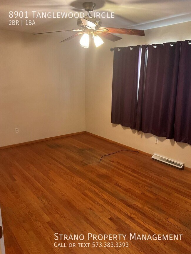 Building Photo - 8901 Tanglewood Cir