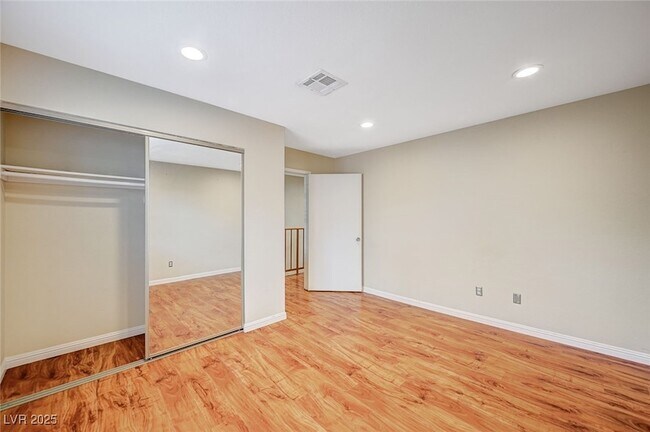 Building Photo - 5923 Laredo St