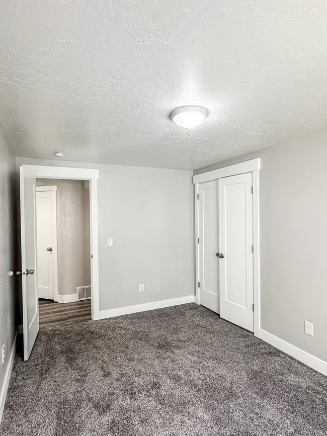 Building Photo - 4441 Wynridge Ln