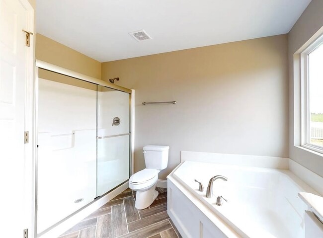 Building Photo - 1047 Timber Bluff Dr