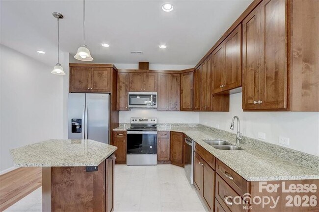 Building Photo - 48 John Halford Ct