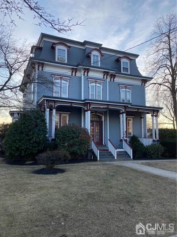 Building Photo - 405 N Washington Ave