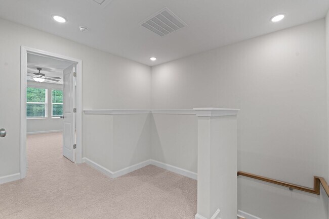 Building Photo - New Construction 3 Bed 2.5 Bath Townhome
