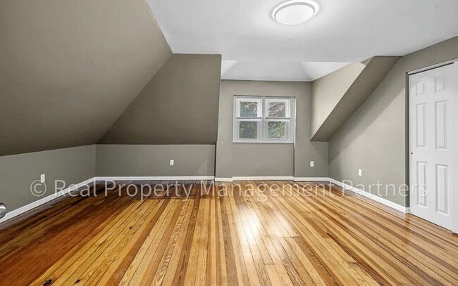 Building Photo - Baraga Duplex