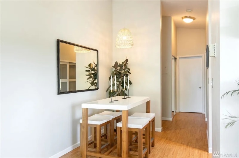 Building Photo - 3607 14th Ave W