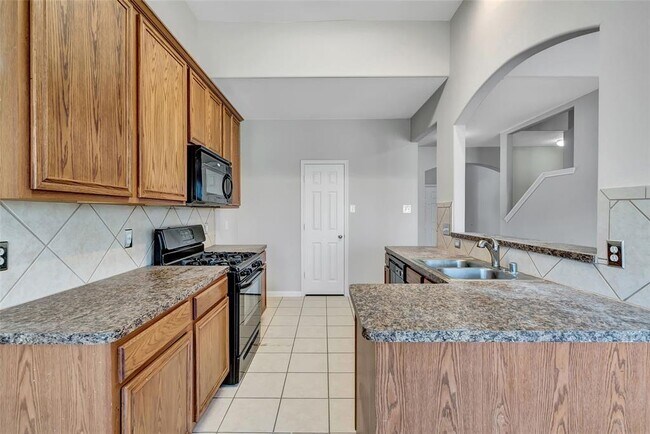 Building Photo - 31723 Regal Park Ct