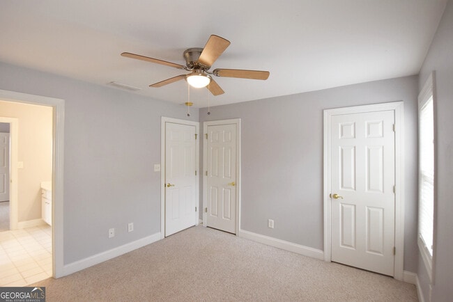 Building Photo - 204 Lenox Dr