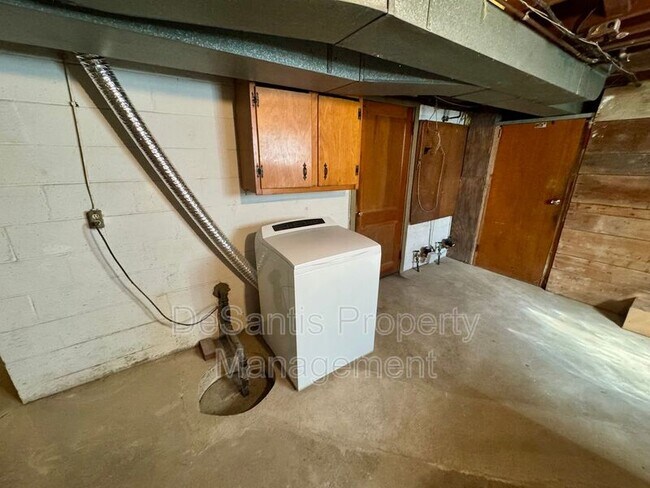 Building Photo - 229-231 Marylea Avenue