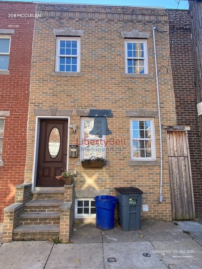 Building Photo - 208 McClellan St
