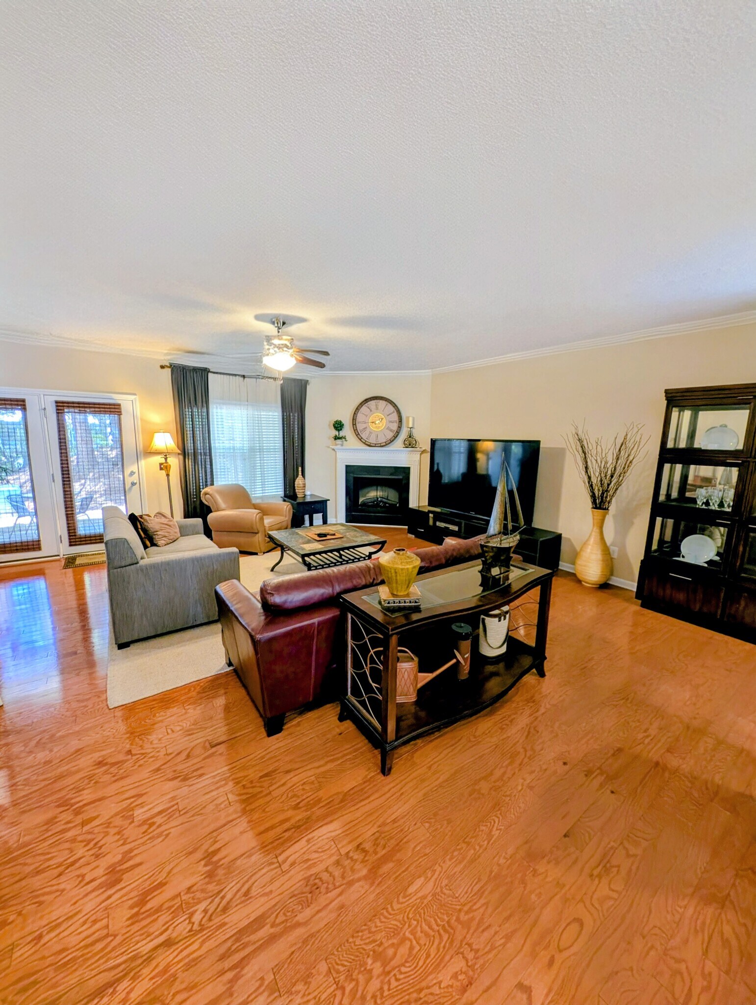 Building Photo - 711 Keystone Park Dr