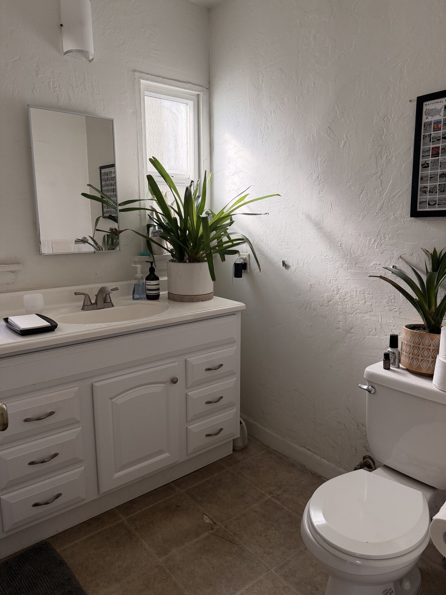 Bathroom - 1213 S Ridgeley Dr