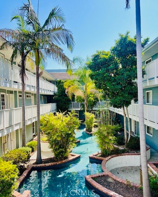 Building Photo - 230 S Madison Ave