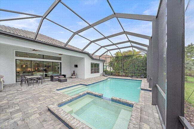 Building Photo - 208 Corelli Dr