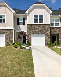 Building Photo - 705 Crimson Sage Ln