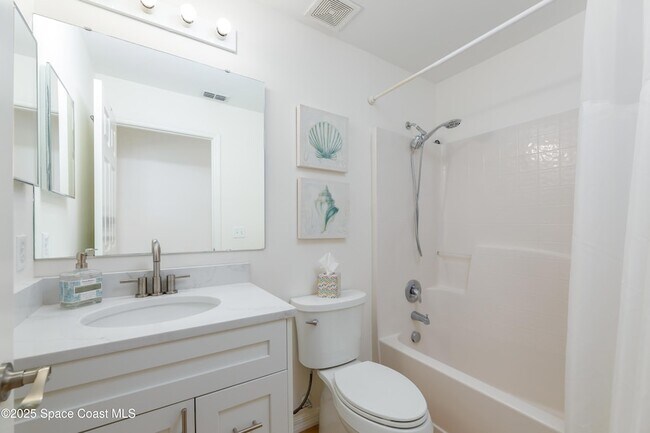 Building Photo - 4540 Bellaluna Dr